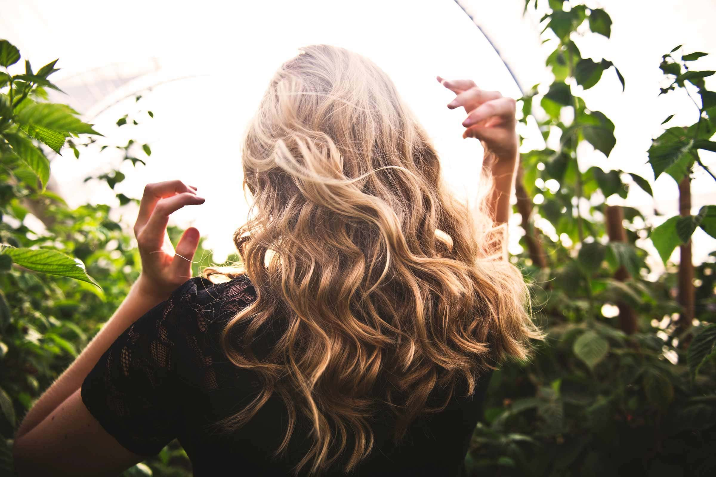 Cheveux abîmés et cassés après l’été ?